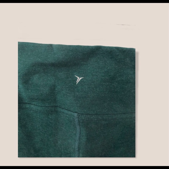 Old Navy Women's Solid Green Go Dry Leggings XL - Picture 4 of 5